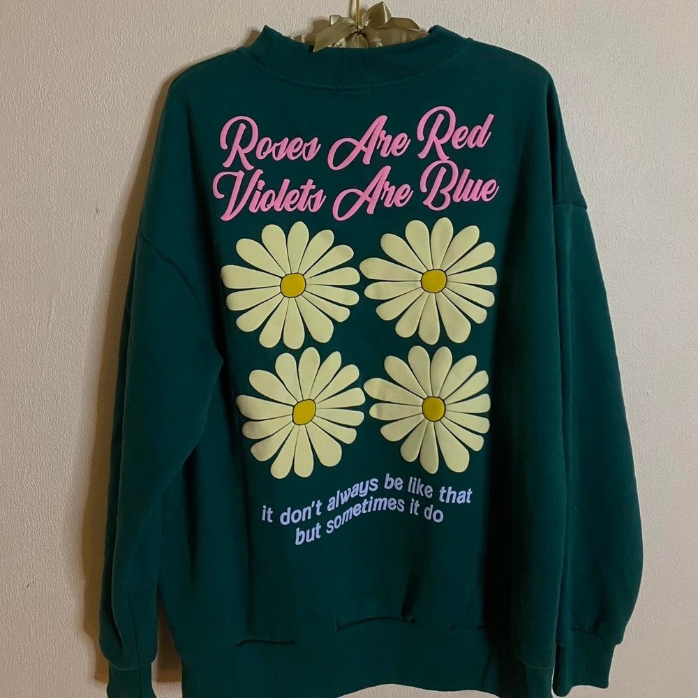 YLLW The Label Green Roses Are Red Daisy Graphic Crewneck Sweatshirt Small